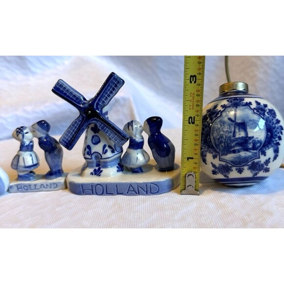 vintage Delft Blue Holland figurines Kissing Couple Windmill Ornament Rabbit - Picture 9 of 16